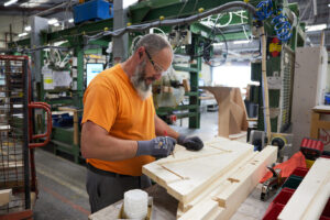 opérateur escalier bois - GIMM Menuiseries
