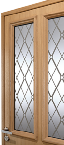 détail porte d'entrée bois hoya - Les Menuiseries Françaises