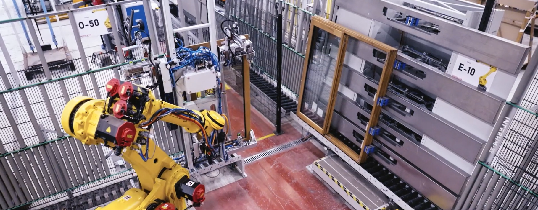 robot fabrication menuiseries bois Poreaux- Les Menuiseries Françaises
